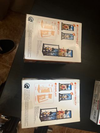 Figuras goku y vegeta