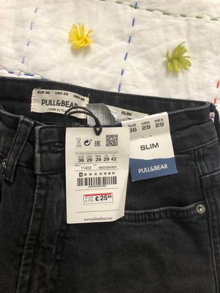 Pantalón largo slim hombre vaquero negro