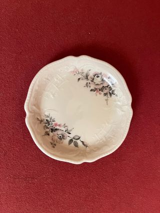 3 PICCOLI PIATTI IN PORCELLANA. ROSENTHAL GERMANIA