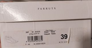 Sandalias de piel  con cuña