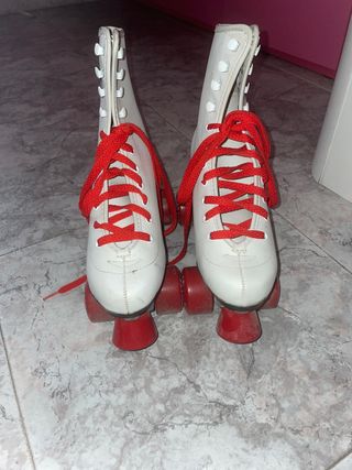 Patines  4 ruedas talla 38