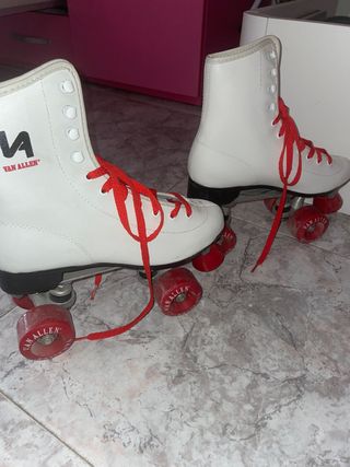 Patines  4 ruedas talla 38