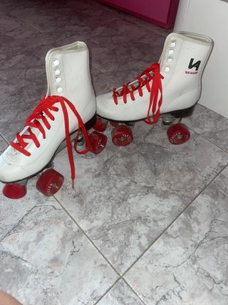 Patines  4 ruedas talla 38
