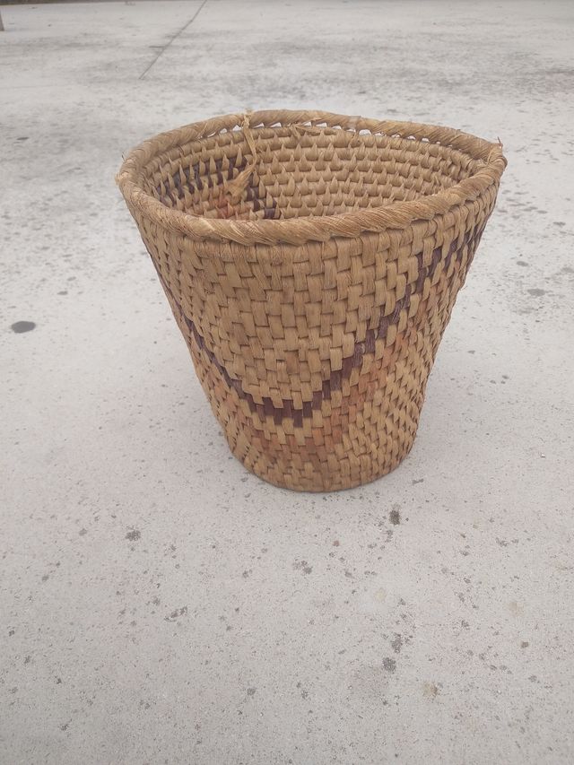 Cesto de mimbre para maceta