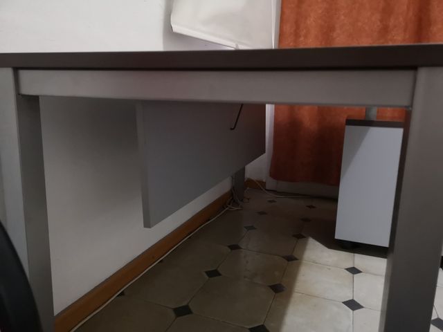 Mesa de despacho con book de cajones