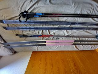 Esquis de fondo antiguos