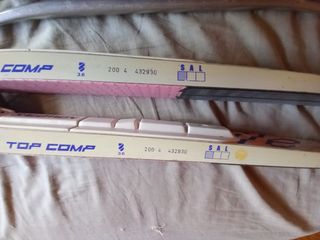 Esquis de fondo antiguos