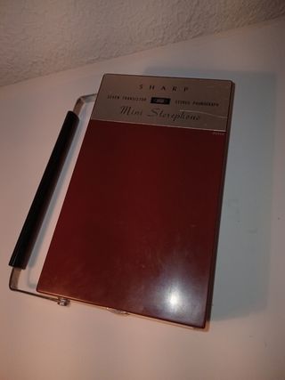 1961 Tocadiscos Sharp Mini Stereophone