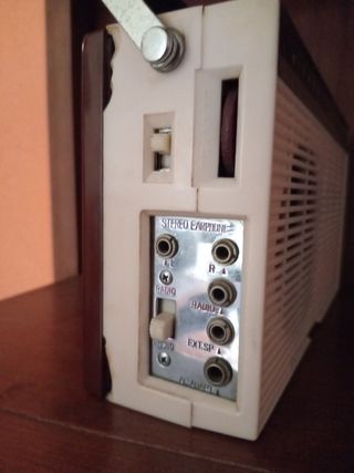 1961 Tocadiscos Sharp Mini Stereophone