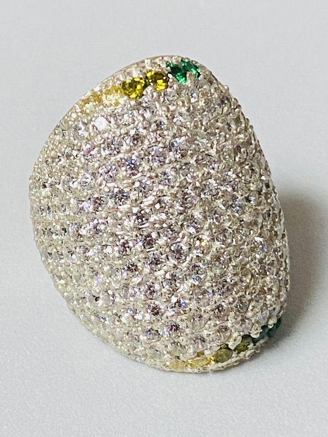 Anillo bombé de circonitas gemas y plata ley 925