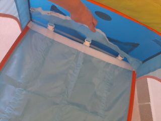 colchón y parque cuna de bebé Olmitos