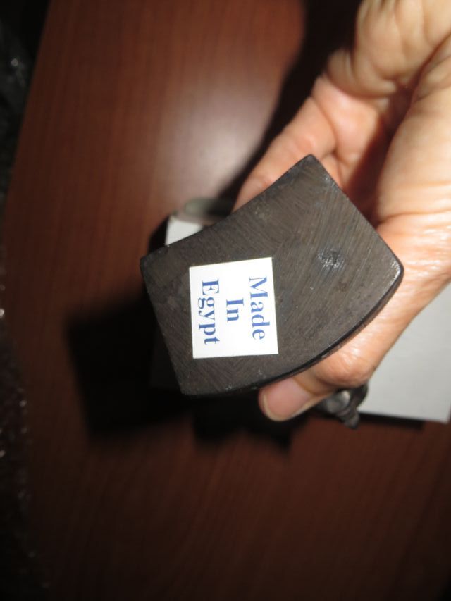 Busto de Nefertiti, reproducción egipcia, basalto