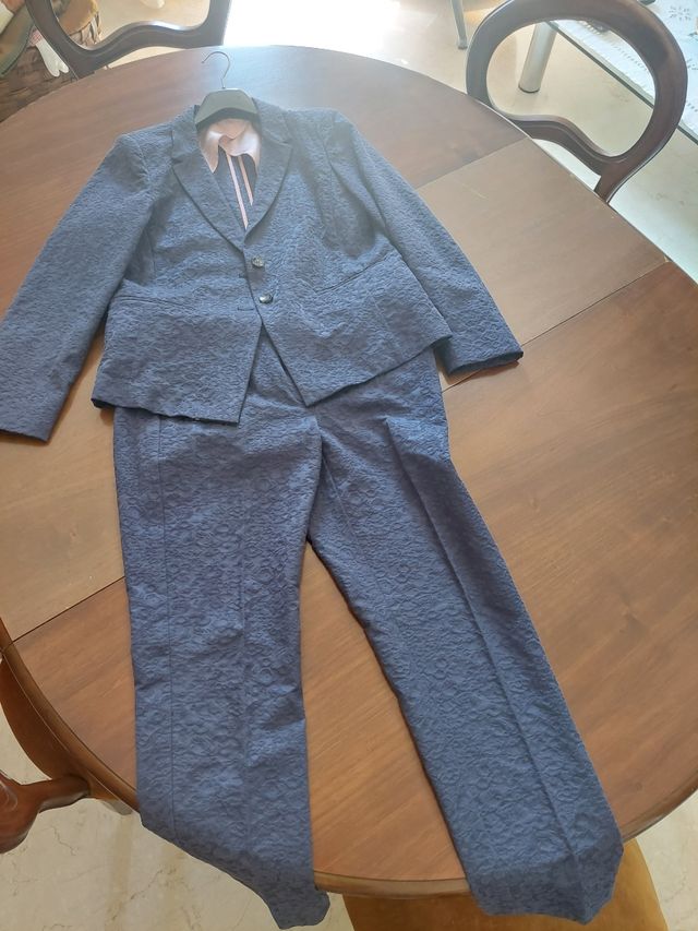 Completo giacca e pantaloni