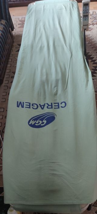 VENDO CAMILLA TERAPÉUTICA PARA MASAJES.