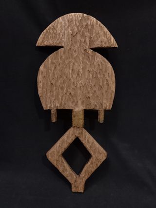 Antiguo relicario africano Kota