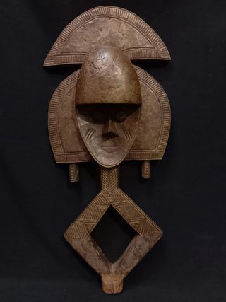 Antiguo relicario africano Kota