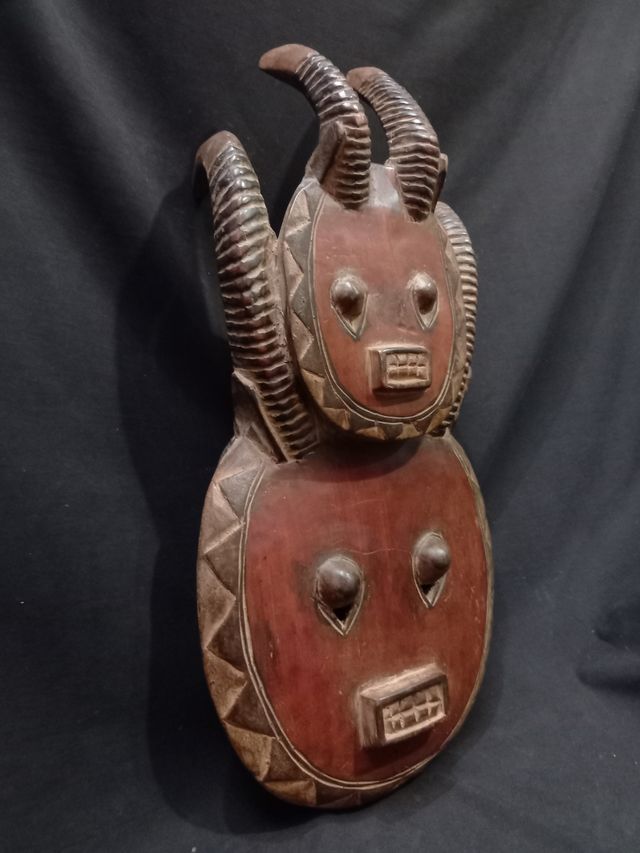 Máscara africana envío gratis