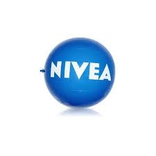 Lote de 10 pelotas de Nivea