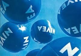 Lote de 20 pelotas de Nivea