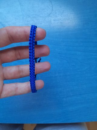 Pulseras hechas a mano