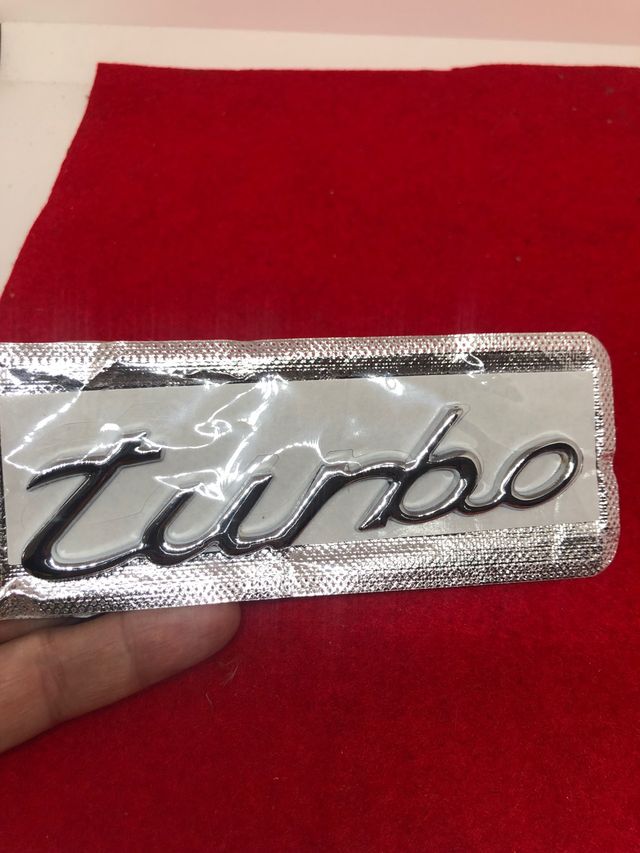 Letras TURBO cromadas logo porsche 3D