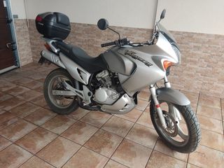 Moto honda Varadero 125cc