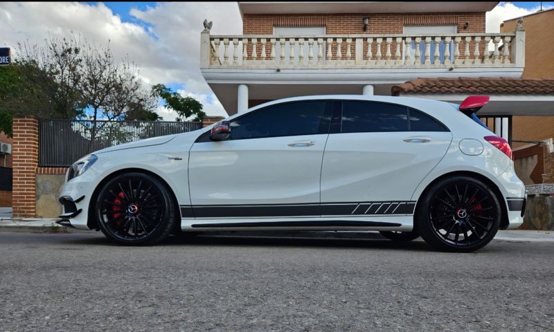 Mercedes-Benz Clase A 2014 - foto 1