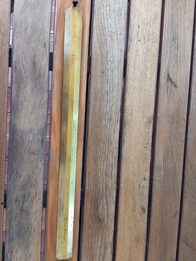 Antico regolo in ottone