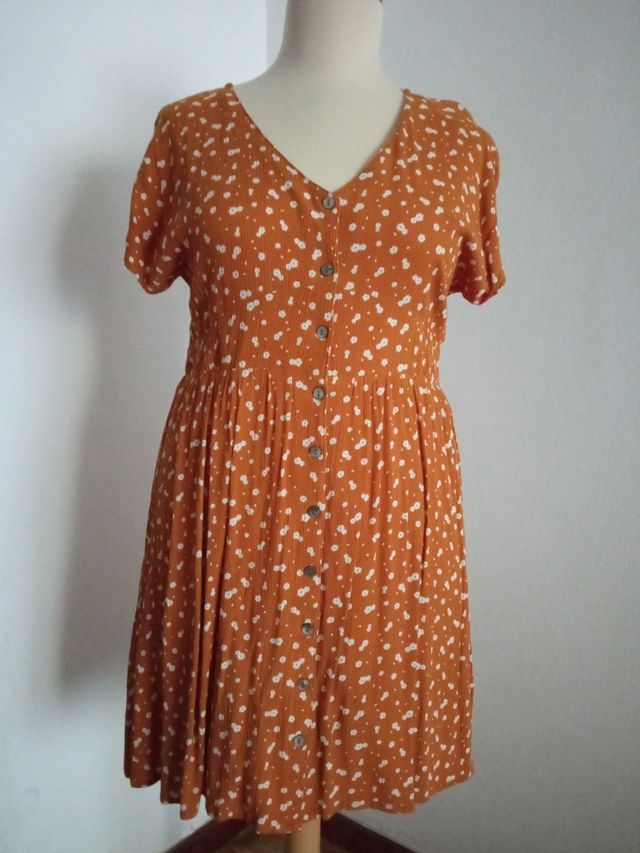 Vestido flores. Camaïeu