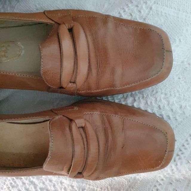 Zapatos beige número 36