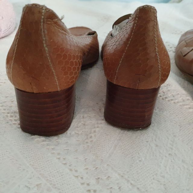 Zapatos beige número 36