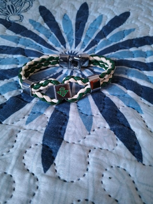 Pulsera trenzada Real Betis Balompié