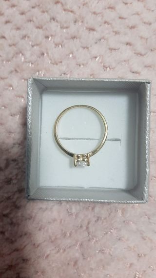 Anillo de oro 18k