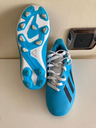 Zapatillas fútbol Adidas niño talla 30