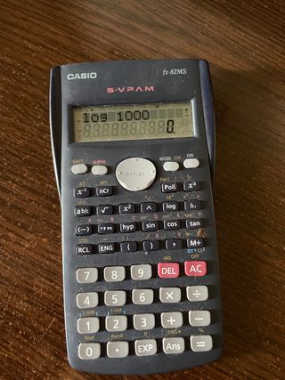 Calculadora científica CASIO fx82MS
