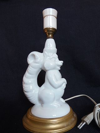 original lampara de mesa ardilla