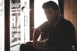 Sesión fotográfica profesional para artistas.