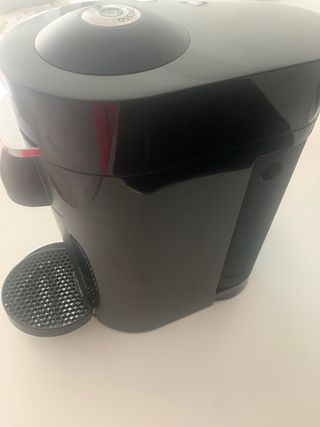 Cafetera Vertuo + cápsulas