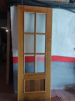 Puerta de roble