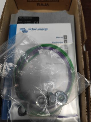 Victron buck boost  cargador de  batería AGM LITIO