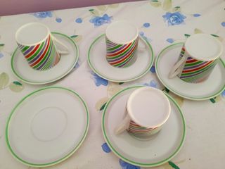 5 tazzine da caffè con piattino in ceramica