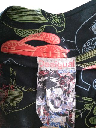 Falda negra estampada Desigual