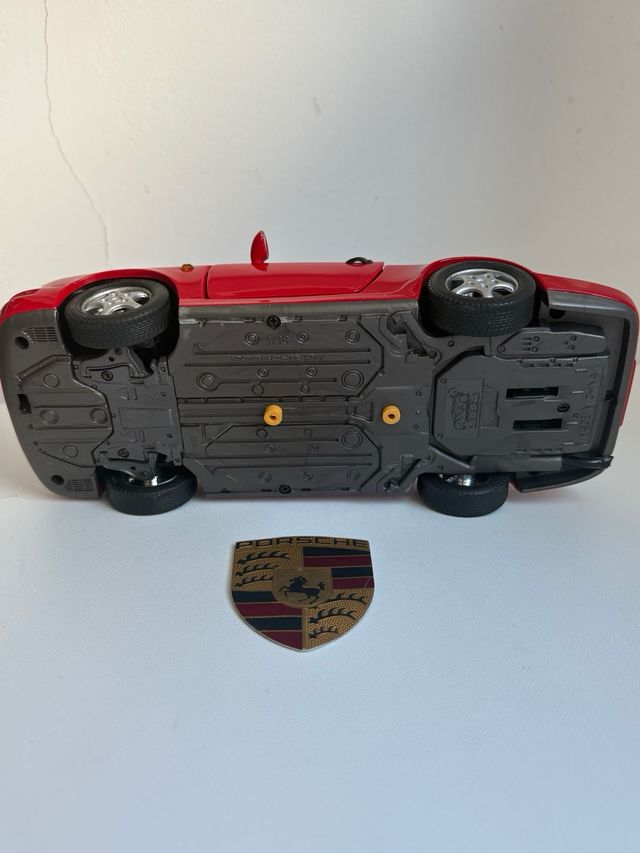 Porsche anson 1:18