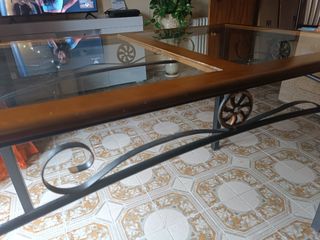 Mesa de madera, metal y cristal