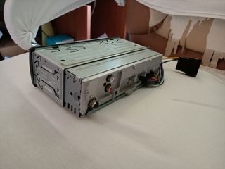 Autoradio usbcd Sony,e una solo usb