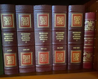 LIBROS TEMATICOS LAROUSSE