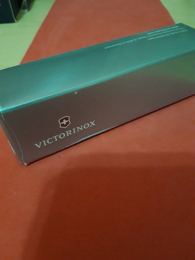 Caja victorinox soldier 08