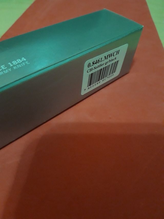 Caja victorinox soldier 08