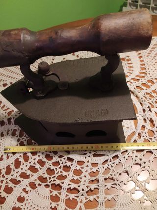 Plancha de hierro antigua Golden,s