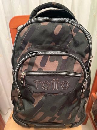 mochila totto